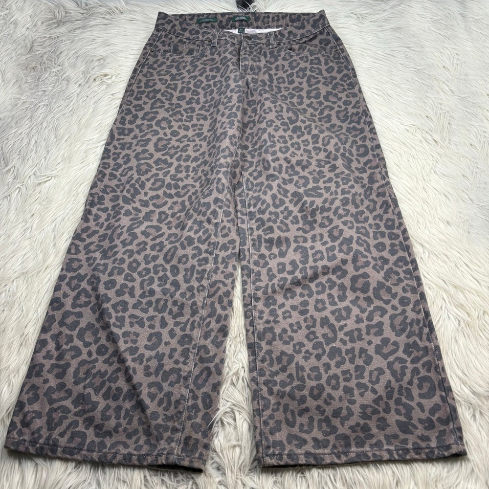 Wild Fable Women's 8 Leopard Print Low-Rise Baggy Jeans Dopamine Maximalist